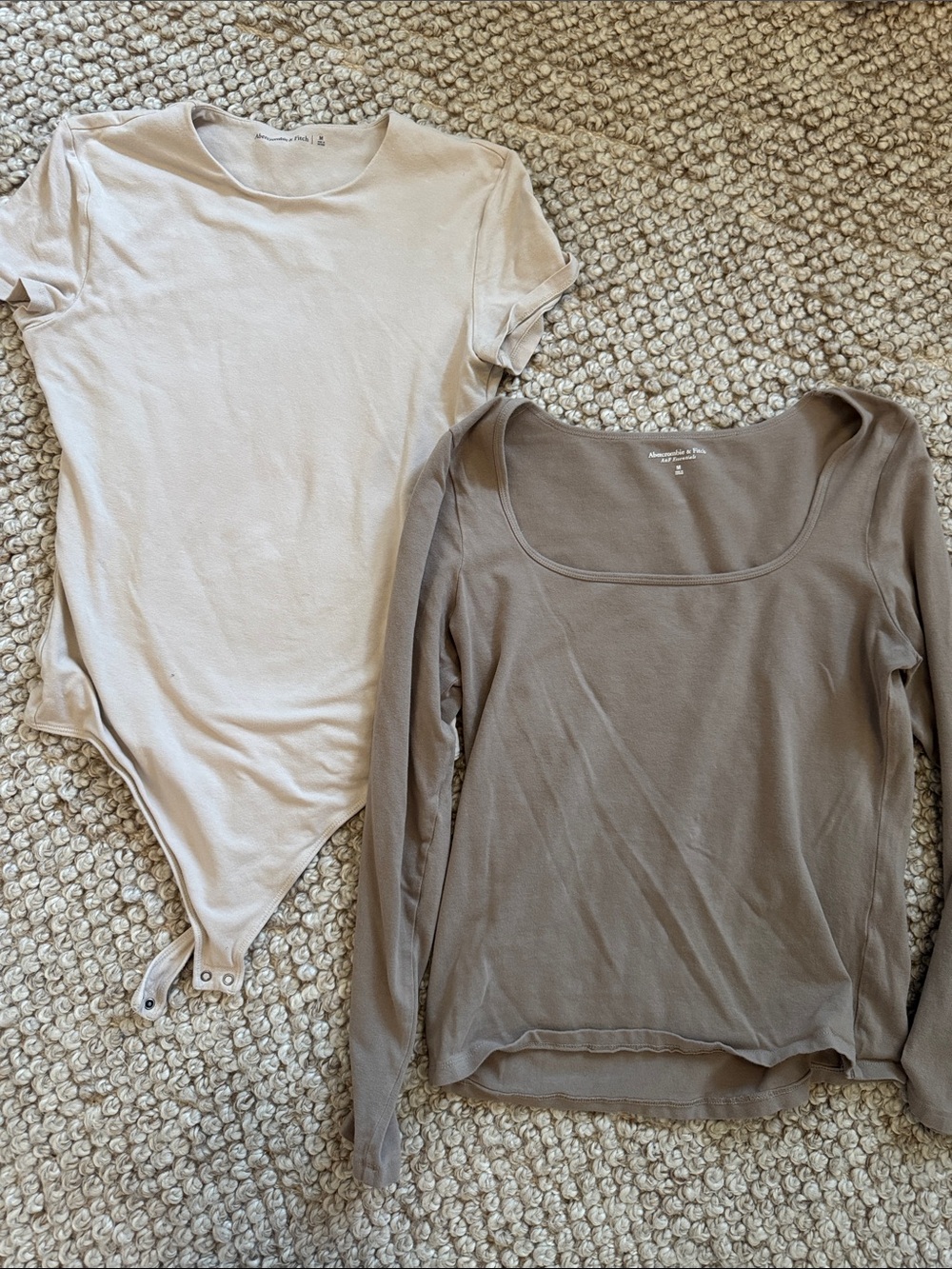 Abercrombie Long Sleeve Scoop Neck Bodysuit & Tee Set - Taupe and Light Beige